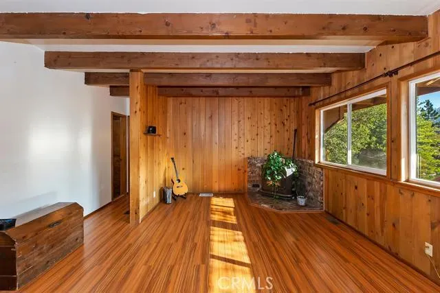 22318 Briarwood Lane, Crestline, California 92325