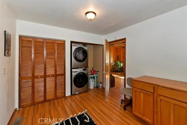 22318 Briarwood Lane, Crestline, California 92325