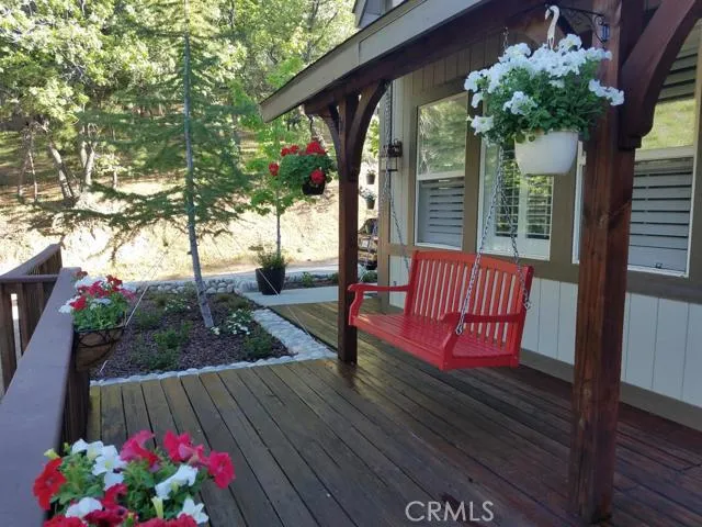 1447 Sequoia Drive, Lake Arrowhead, California 92352