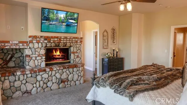 1447 Sequoia Drive, Lake Arrowhead, California 92352