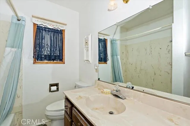 24543 S Albrun Drive, Crestline, California 92325