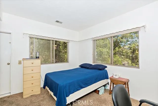 24543 S Albrun Drive, Crestline, California 92325
