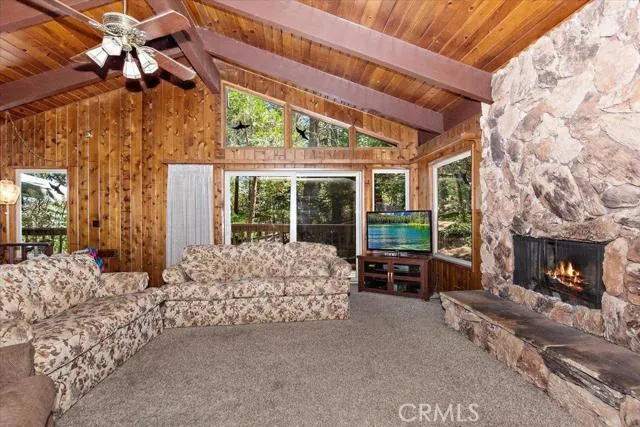 24543 S Albrun Drive, Crestline, California 92325