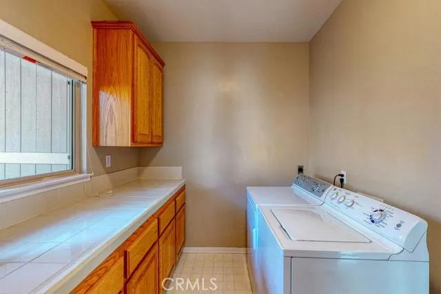 1216 Golden Rule Lane, Lake Arrowhead, California 92352
