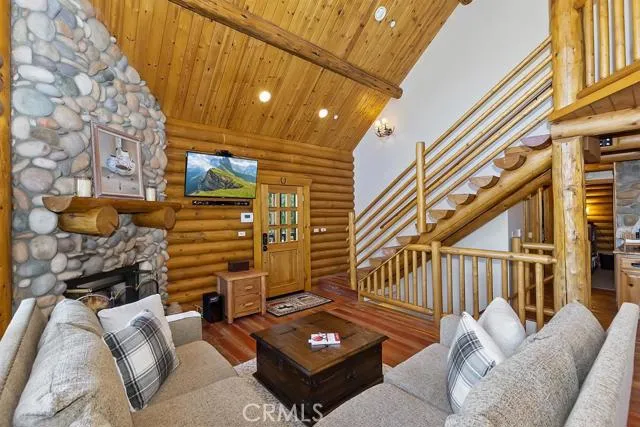 262 Fairway Drive, Lake Arrowhead, California 92352