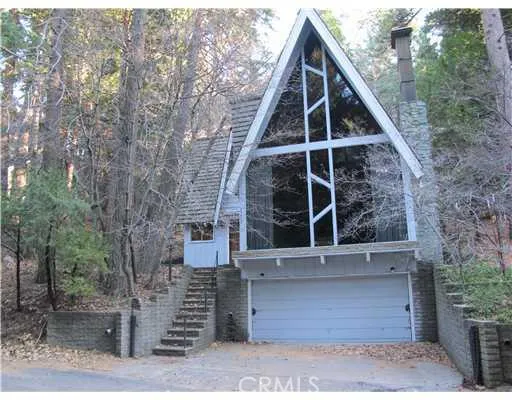 27907 Rainbow Drive, Lake Arrowhead, California 92352