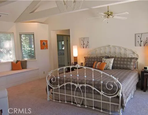 159 Cypress Drive, Lake Arrowhead, California 92352