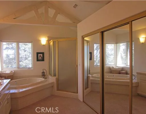 159 Cypress Drive, Lake Arrowhead, California 92352