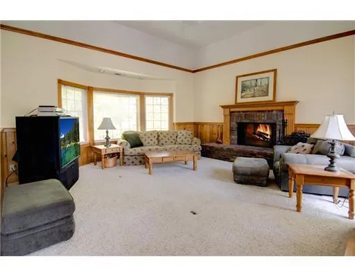 155 Cypress Drive, Lake Arrowhead, California 92352