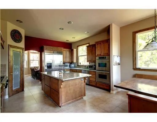 787 Zurich Drive, Lake Arrowhead, California 92352