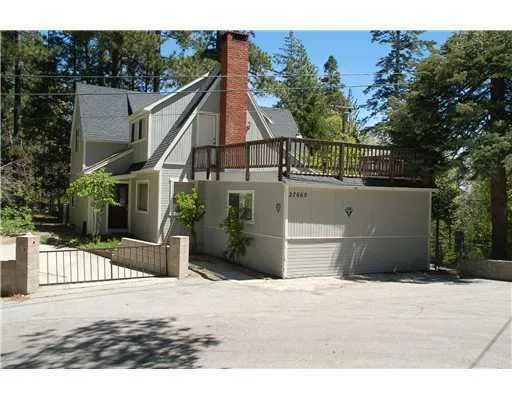 27660 Greenway Drive, Lake Arrowhead, California 92352