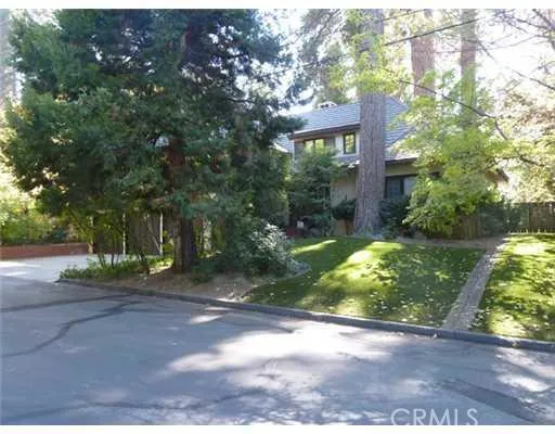 27817 Hamiltair Drive, Lake Arrowhead, California 92352
