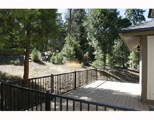 28523 Shenandoah Drive, Lake Arrowhead, California 92352