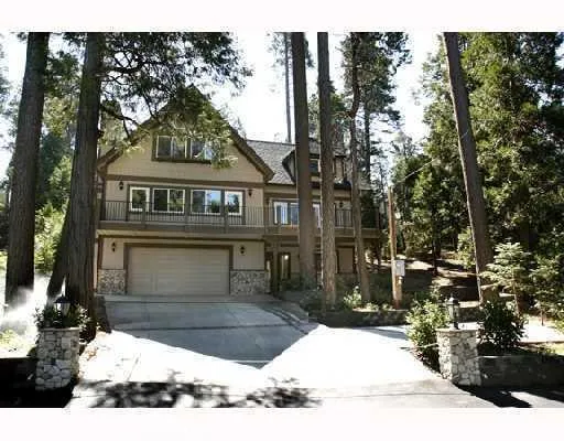 28523 Shenandoah Drive, Lake Arrowhead, California 92352