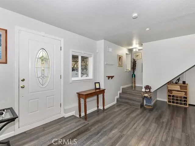 1217 Yukon Drive, Lake Arrowhead, California 92352