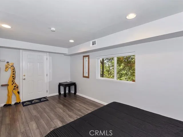 1217 Yukon Drive, Lake Arrowhead, California 92352