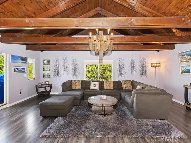 1217 Yukon Drive, Lake Arrowhead, California 92352