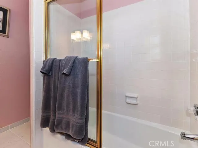 1217 Yukon Drive, Lake Arrowhead, California 92352