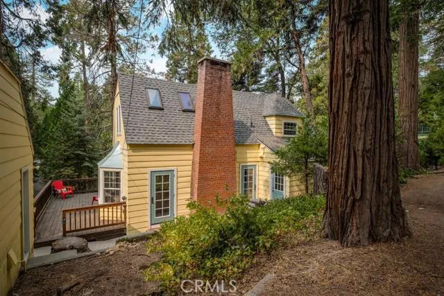 238 C Lane, Lake Arrowhead, California 92352