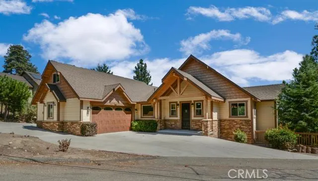 985 Sonoma Drive, Lake Arrowhead, California 92352