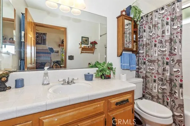 28986 N Shore Road, Lake Arrowhead, California 92352
