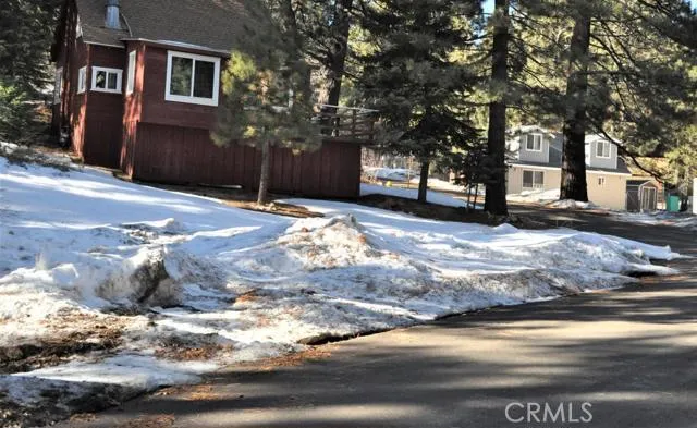564 Yukon Drive, Green Valley Lake, California 92341