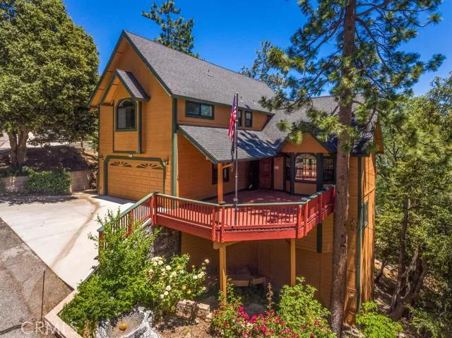 821 Del Norte Lane, Lake Arrowhead, California 92352