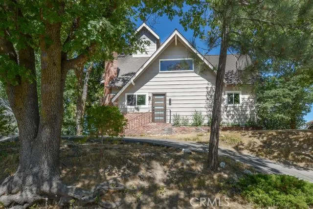 394 Emerald Drive, Lake Arrowhead, California 92352