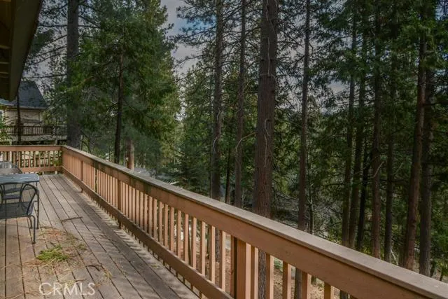 26655 Thunderbird Drive, Lake Arrowhead, California 92352