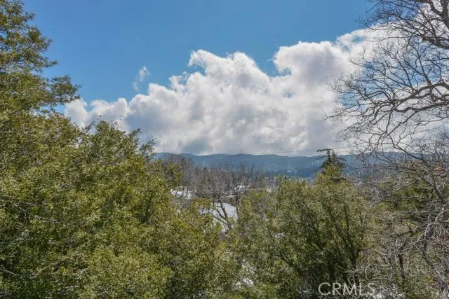 27528 Matterhorn Drive, Lake Arrowhead, California 92352