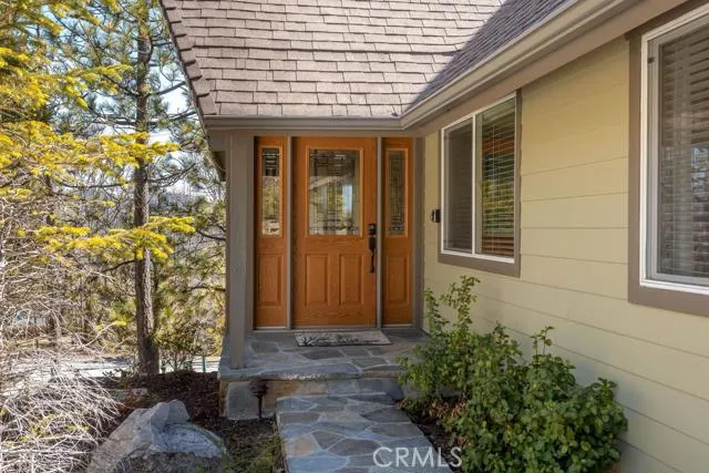 27900 N Bay Road, Lake Arrowhead, California 92352