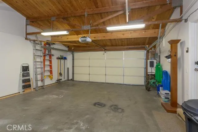 27900 N Bay Road, Lake Arrowhead, California 92352