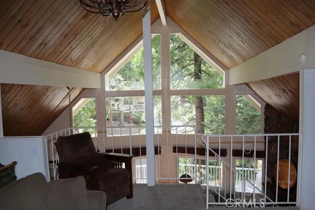 28687 Shenandoah Drive, Lake Arrowhead, California 92352