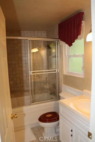 28687 Shenandoah Drive, Lake Arrowhead, California 92352