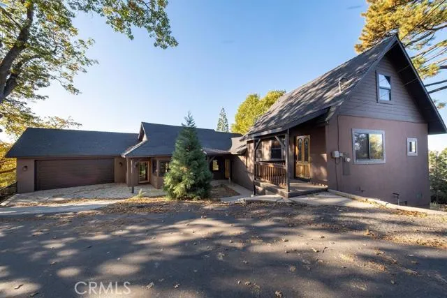 2 Mistletoe Turn, Running Springs, California 92382