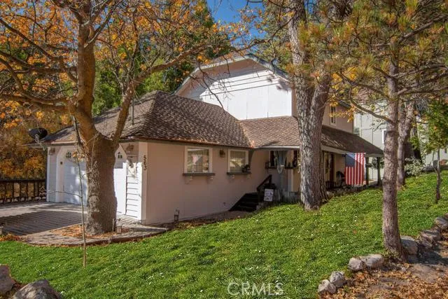 563 Brentwood Drive, Lake Arrowhead, California 92352