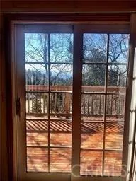 SLIDER TO DECK FROM BREAKFAST NOOK
