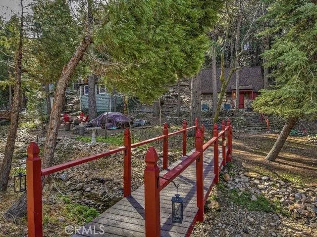 23270 Brookside Road, Crestline, California 92325