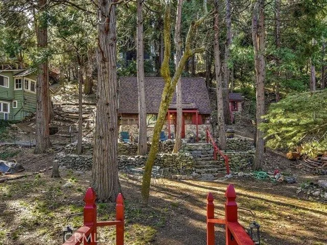 23270 Brookside Road, Crestline, California 92325