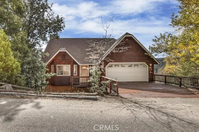 27613 Alpen Drive Drive, Lake Arrowhead, California 92352