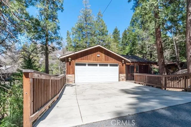 24710 Valle Drive, Crestline, California 92325