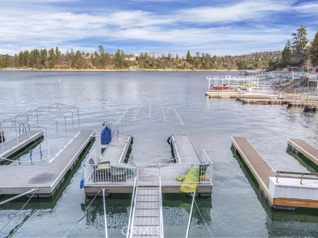 352 John Muir Road, Lake Arrowhead, California 92352