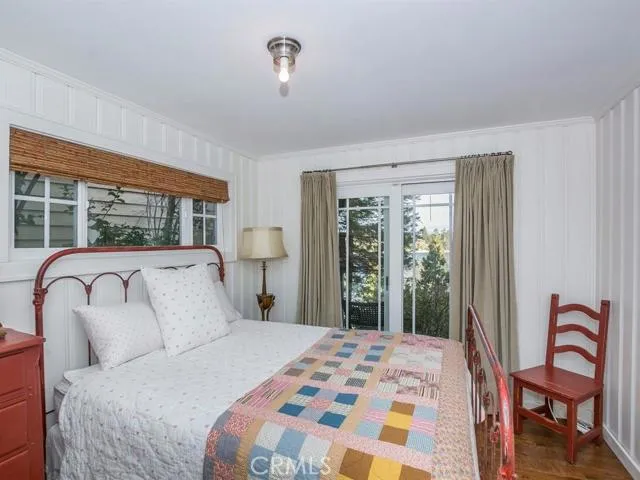 352 John Muir Road, Lake Arrowhead, California 92352