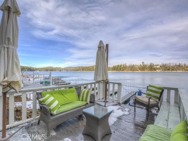 352 John Muir Road, Lake Arrowhead, California 92352