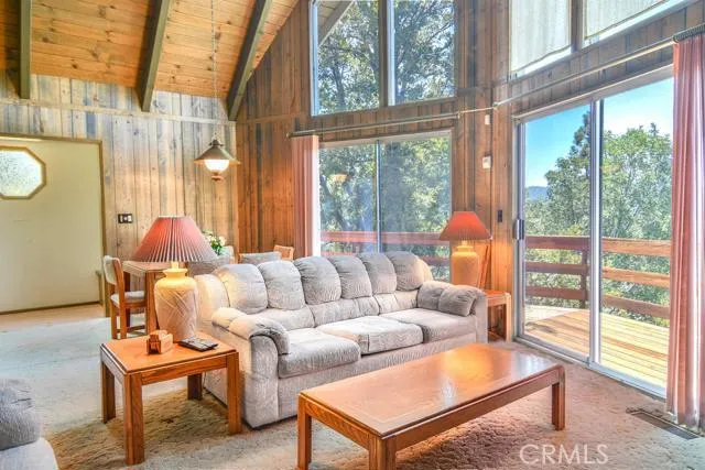 1171 Brentwood Drive, Lake Arrowhead, California 92352