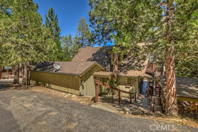 762 Zurich Drive, Lake Arrowhead, California 92352