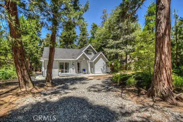 813 Burnt Mill Road, Lake Arrowhead, California 92352