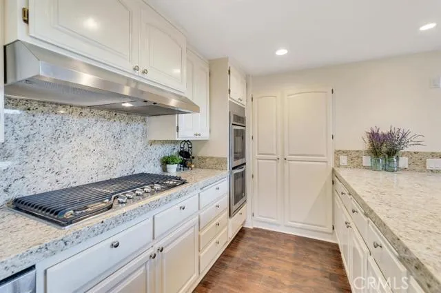 27780 Greenway Drive, Lake Arrowhead, California 92352
