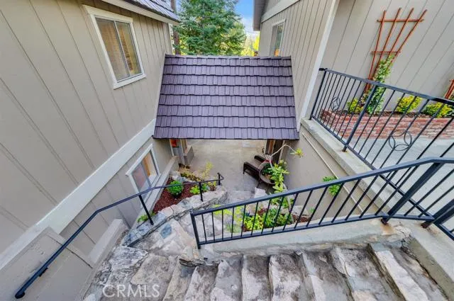 27780 Greenway Drive, Lake Arrowhead, California 92352