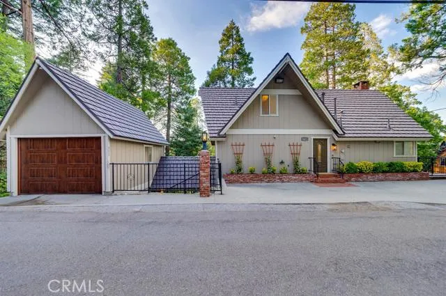 27780 Greenway Drive, Lake Arrowhead, California 92352